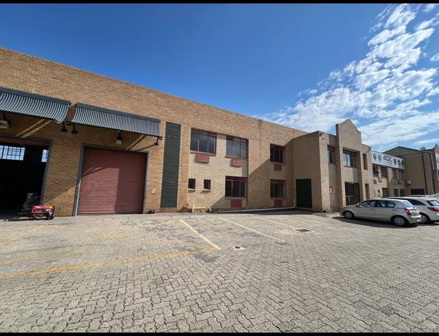 529M² WAREHOUSE TO LET IN STRIJDOMPARK